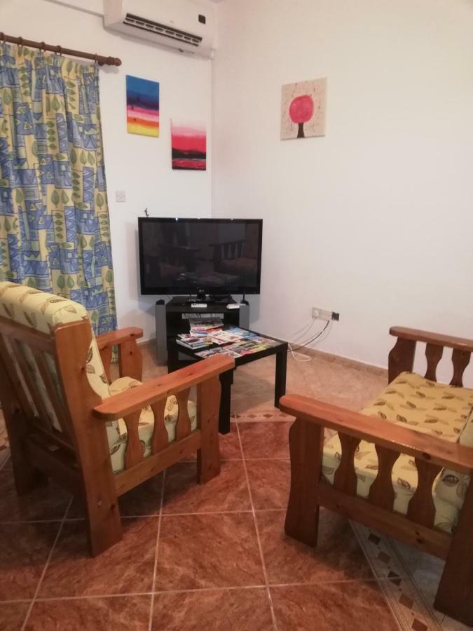 Apartamento Chriselina Gottage Paphos Exterior foto